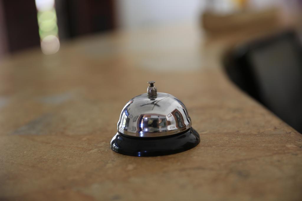 Hostal Pelikan Таганга Экстерьер фото
